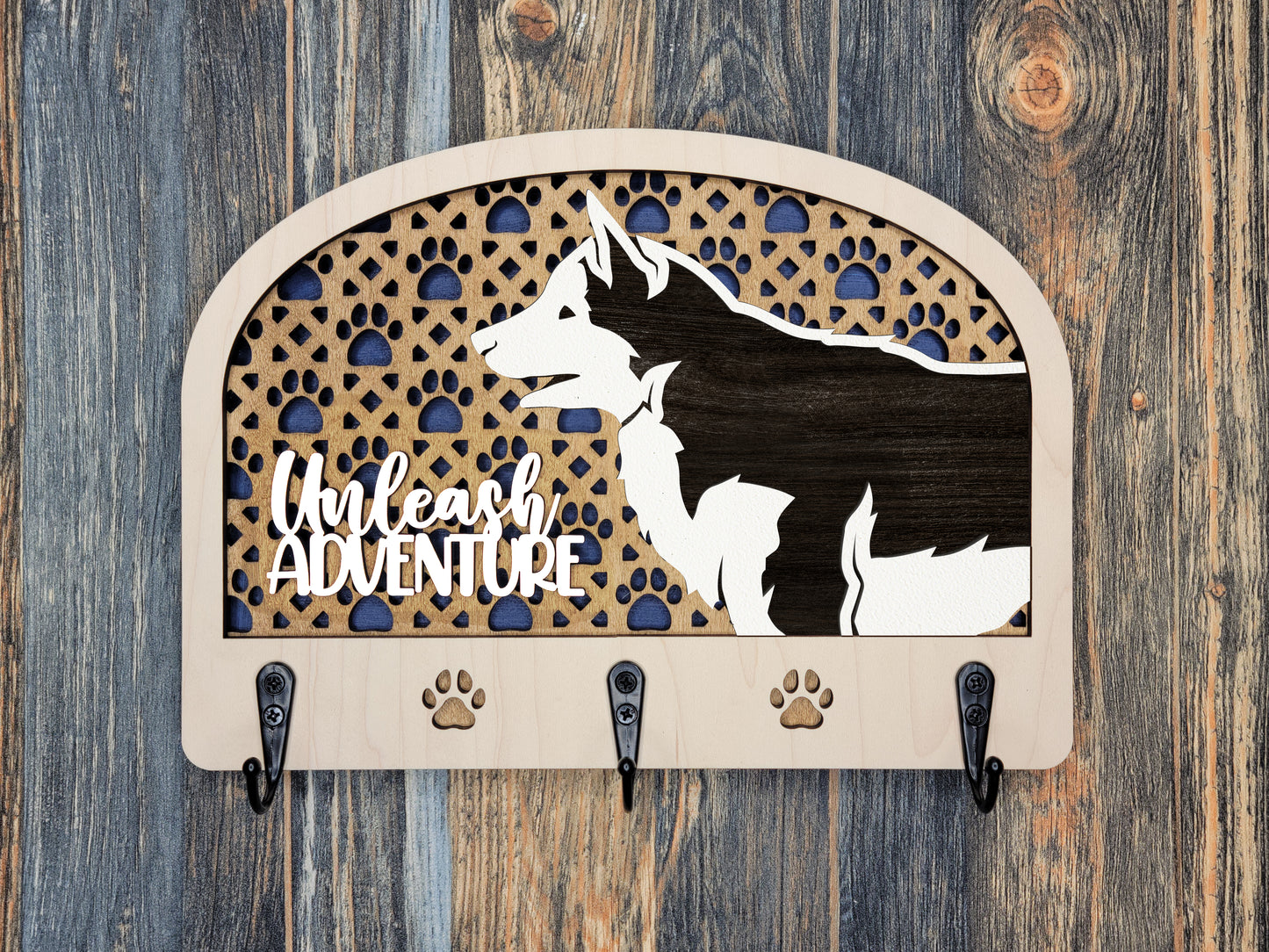 Alaskan Malamute Leash Holder