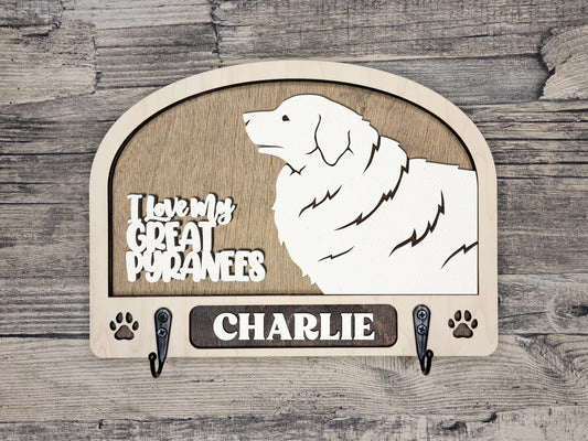 Great Pyranees Leash Holder