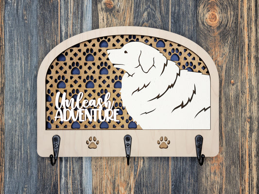 Great Pyranees Leash Holder