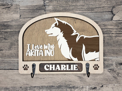 Akita Inu Leash Holder
