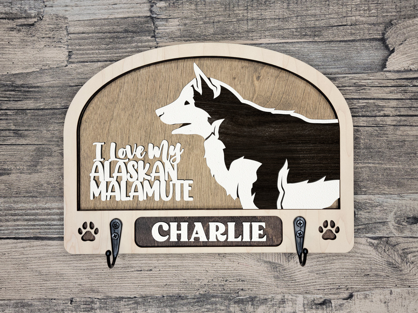 Alaskan Malamute Leash Holder
