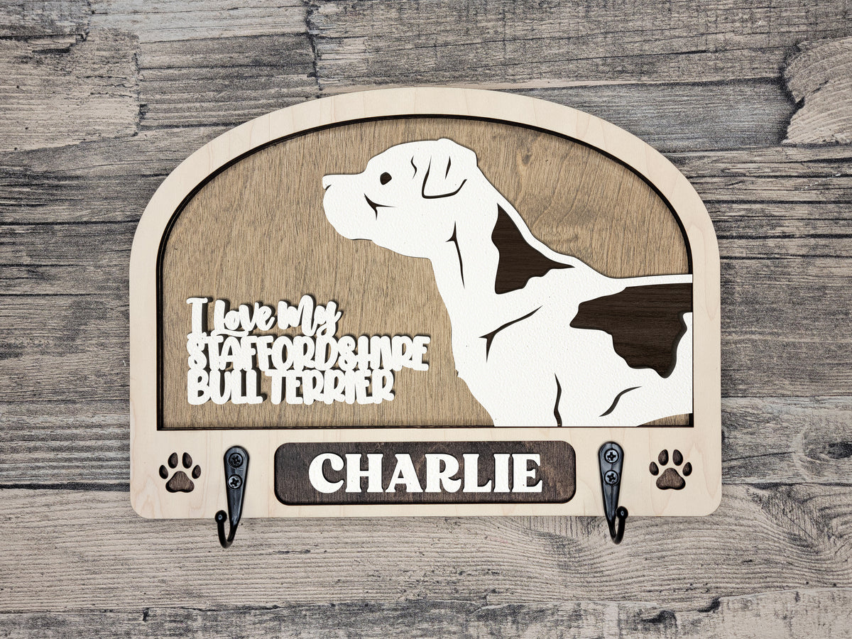 Staffordshire Bull Terrier Leash Holder (Natural) (102)
